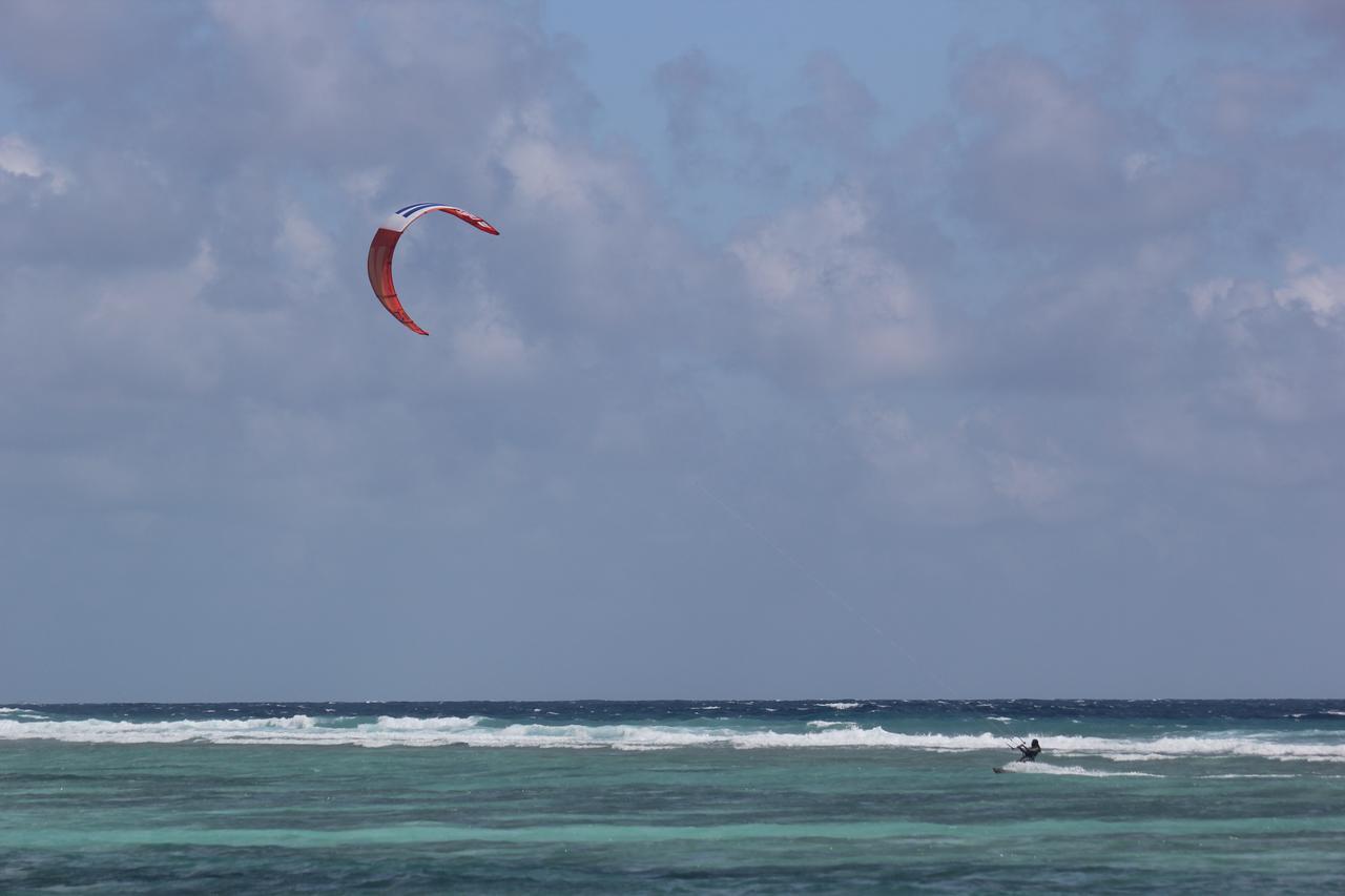 The Aquzz Hotel Hulhumale Kültér fotó